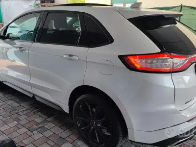 Usado Ford Edge Sport 210 CV (154 kW) 2016 Blanco SUV