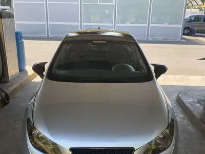Usata Seat Ibiza Reference 69 CV (50 kW) 2009 Argento Berlina