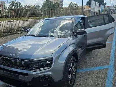 Usata Jeep Avenger Summit 101 CV (74 kW) 2023 Grigio SUV