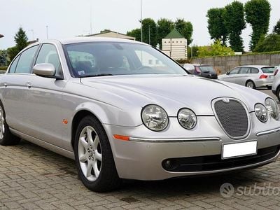 Usata Jaguar S-Type S 200 CV (147 kW) 2005 Grigio Berlina