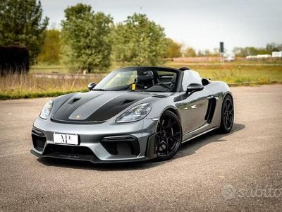Usata Porsche 718 Spyder 500 CV (367 kW) 2024 Grigio Cabrio