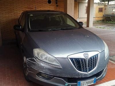 Usata Lancia Delta 2011 Grigio Utilitaria