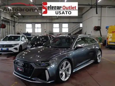 Usata Audi RS6 Ambiente 600 CV (441 kW) 2022 Grigio daytona perla Station wagon