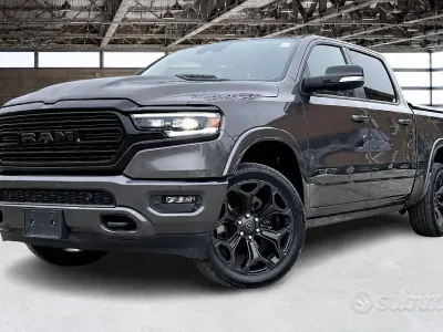 Usata RAM 1500 401 CV (294 kW) 2022 Grigio Pick-up