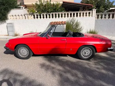 Usata Alfa Romeo Spider 87 CV (63 kW) 1973 Cabrio