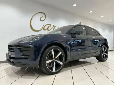 Usata Porsche Macan 265 CV (194 kW) 2022 Blu/azzurro SUV