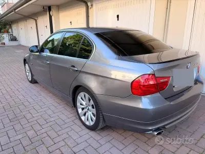 Usata BMW 320 177 CV (130 kW) 2009 Grigio Berlina
