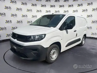 Nuova Opel Combo 2026 Bianco Monovolume