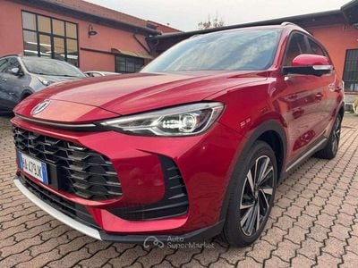 Nuova MG ZS Luxury 197 CV (144 kW) 2026 Bordeaux SUV