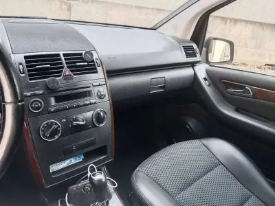Usata Mercedes A180 Elegance 109 CV (80 kW) 2009 Coupé