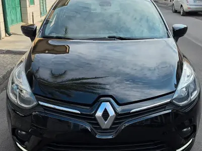 Usata Renault Clio IV 73 CV (53 kW) 2016 Nero Berlina
