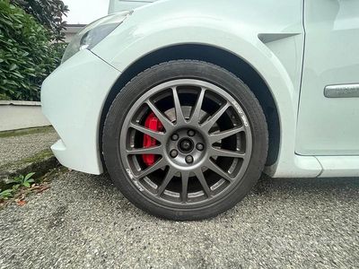 Usata Renault Clio II R.S. 203 CV (149 kW) 2010 Berlina
