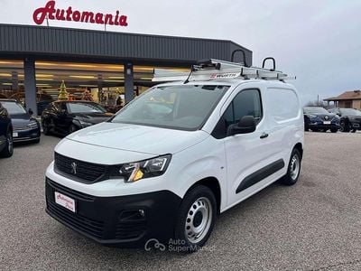 Usata Peugeot Partner Active 131 CV (96 kW) 2019 Bianco Monovolume