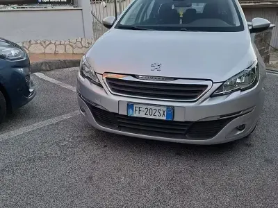 Usata Peugeot 308 SW Access 99 CV (72 kW) 2016 Grigio Station wagon