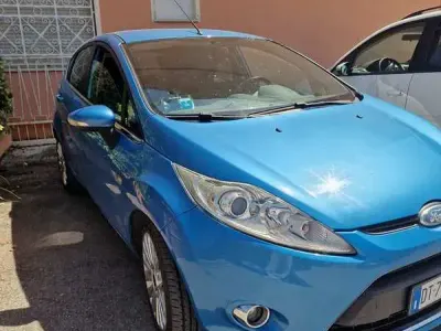 Usata Ford Fiesta Titanium 68 CV (50 kW) 2009 Berlina