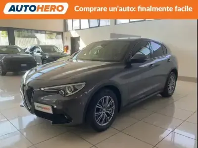 Usata Alfa Romeo Stelvio Business 160 CV (117 kW) 2021 Grigio SUV