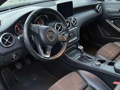 Usata Mercedes A180 Premium 109 CV (80 kW) 2016 Monovolume
