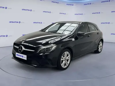 Używany Mercedes A180 109 KM (80 kW) 2017 Czarny Hatchback