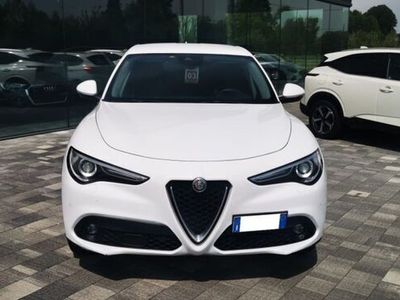 usata Alfa Romeo Stelvio 2.2 Turbodiesel 180 CV AT8 RWD Executive