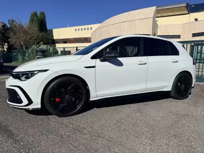 Usata VW Golf VIII R 131 CV (96 kW) 2022 Nero Berlina