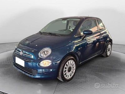Usata Fiat 500 Dolcevita 70 CV (51 kW) 2022 Blu scuro met. Berlina