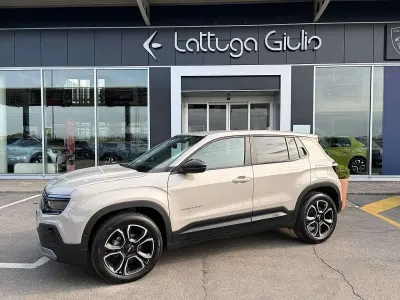 Usata Jeep Avenger Summit 101 CV (74 kW) 2025 Grigio SUV