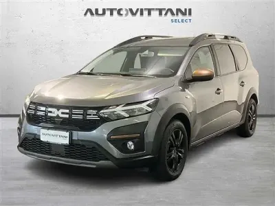 Usata Dacia Jogger Extreme 110 CV (80 kW) 2023 Grigio Monovolume
