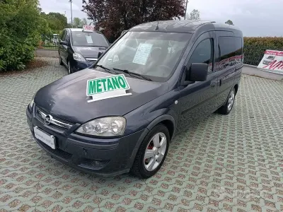 Occasion Opel Combo Enjoy 97 PK (71 kW) 2007 Zwart MPV