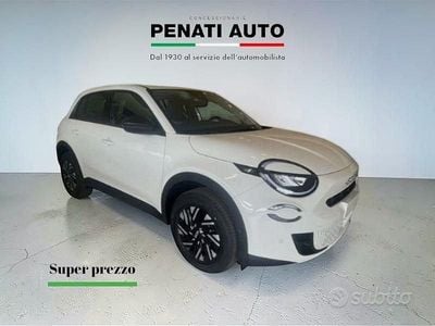 Nuova Fiat 600 Comfort 100 CV (73 kW) 2025 Bianco SUV