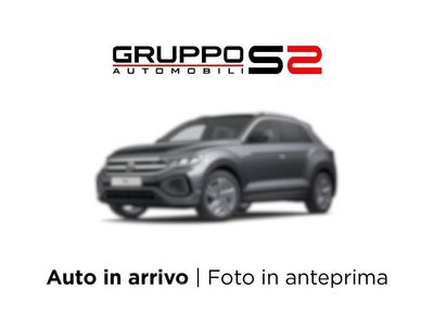 Usata VW T-Roc Advance 150 CV (110 kW) 2021 Gray SUV