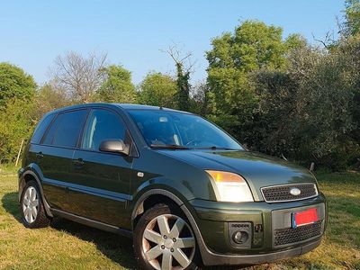 Usata Ford Fusion 80 CV (58 kW) 2006 Verde Utilitaria