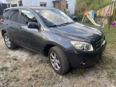 Usata Toyota RAV4 136 CV (100 kW) 2008 Marrone SUV