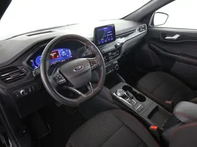 Usata Ford Kuga ST-Line 152 CV (111 kW) 2023 Agate black SUV