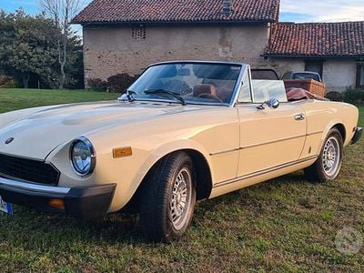 Usata Fiat 124 Spider Sport 1970 Bianco Cabrio