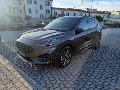 Usata Ford Kuga ST-Line X 152 CV (111 kW) 2023 Grigio SUV