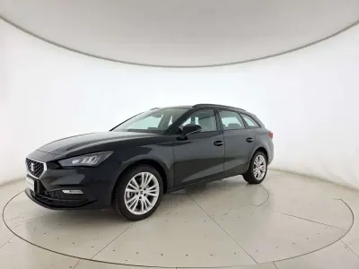 Usata Seat Leon Style 150 CV (110 kW) 2025 Nero midnight Station wagon