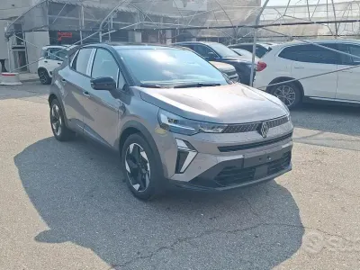 Nuova Renault Captur Techno 109 CV (80 kW) 2026 Bianco SUV