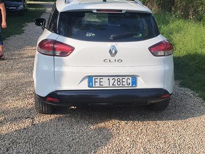 Usata Renault Clio GrandTour 75 CV (55 kW) 2016 Bianco Station wagon