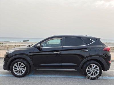 Begagnad Hyundai Tucson Xpossible 141 HK (103 kW) 2016 Svart SUV