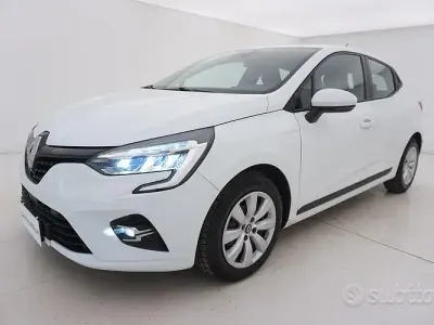 Usado Renault Clio V Business 86 HP (63 kW) 2020 Branco Sedan