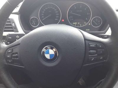 usata BMW 320 320 d Touring auto