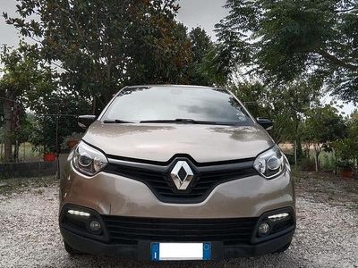 Usata Renault Captur Iconic 110 CV (80 kW) 2016 SUV