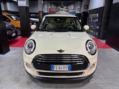 Usata Mini Cooper D Hype 115 CV (84 kW) 2016 Beige Utilitaria