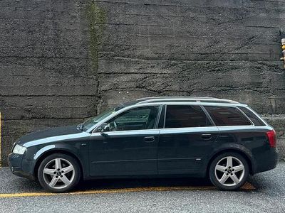 Usata Audi A4 131 CV (96 kW) 2004 Nero Station wagon