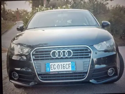 Usata Audi A1 Attraction 86 CV (63 kW) 2011 Nero Utilitaria