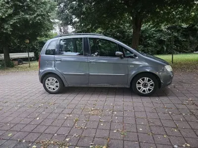 Usata Fiat Idea Dynamic 77 CV (56 kW) 2006 Monovolume