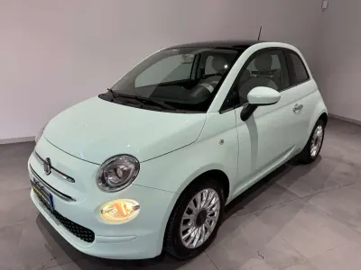 Usata Fiat 500 Lounge 69 CV (50 kW) 2018 Blu/azzurro Utilitaria