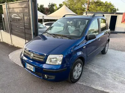 Usata Fiat Panda Dynamic 60 CV (44 kW) 2006 Bluazzurro Utilitaria