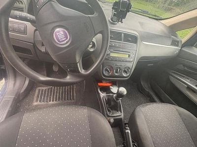 Blu Usata 2007 Fiat Grande Punto Utilitaria | 2500 € (Ottimo prezzo)