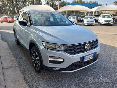 Usata VW T-Roc Style 150 CV (110 kW) 2022 Bianco SUV
